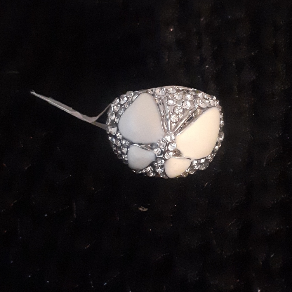 butterfly ring